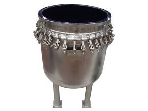 Klaasvooderdatud roostevabast terasest varustus